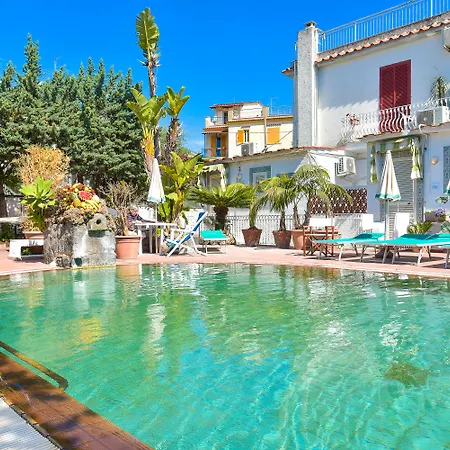 Charme La Tina Hotel Ischia