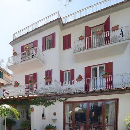 Charme La Tina Hotel Ischia