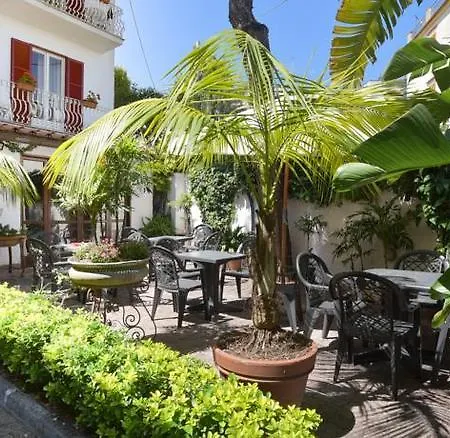 Hotel Charme La Tina