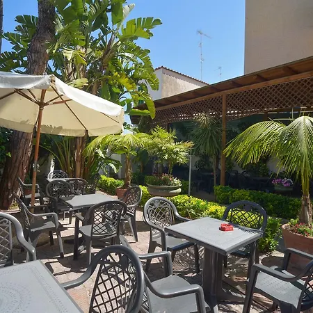 Charme La Tina 3* Ischia