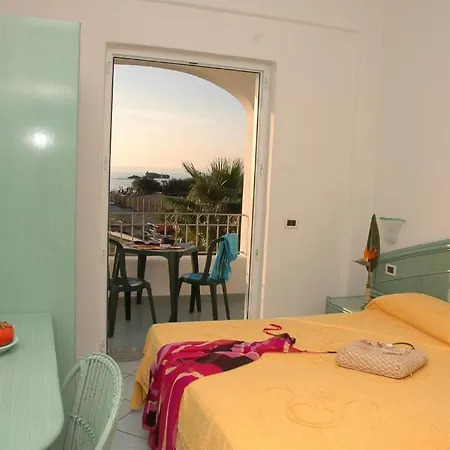 Charme La Tina Ischia