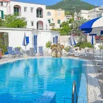 Charme La Tina 3* Ischia