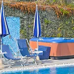 Charme La Tina Hotel 3*