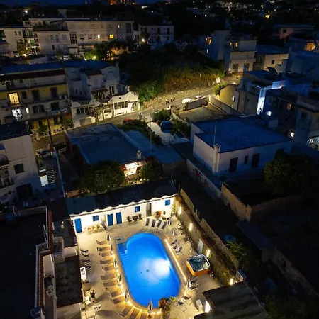 Charme La Tina Ξενοδοχείο