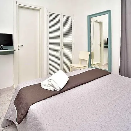 Hotel Charme La Tina 3*