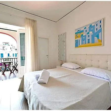 Charme La Tina Otel