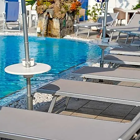 Charme La Tina 3* Ischia
