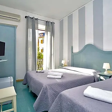 Charme La Tina Otel Ischia