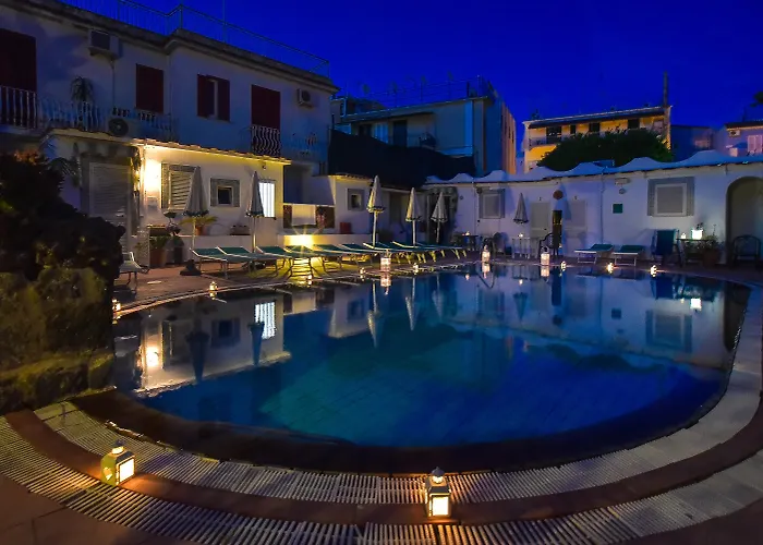 Hotel Charme La Tina Isquia