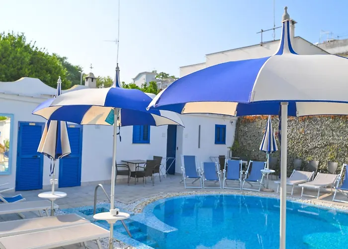 Hotel Charme La Tina 3*