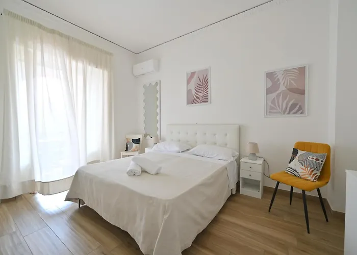 Charme La Tina Isquia