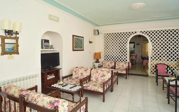 Charme La Tina Isquia