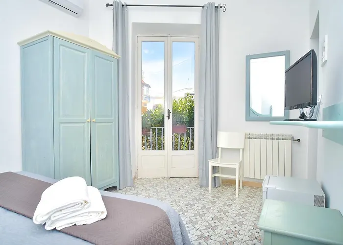 Hotel Charme La Tina 3*