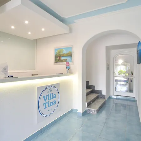 Charme La Tina Отель