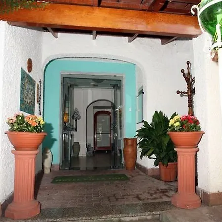 Hotel Charme La Tina
