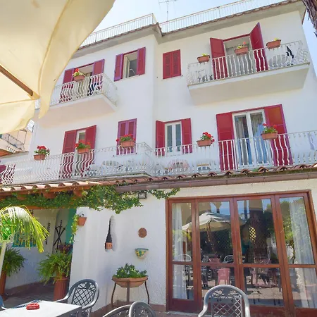 Hotel Charme La Tina